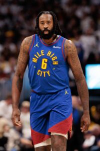 DeAndre Jordan Re-Signs With Nuggets