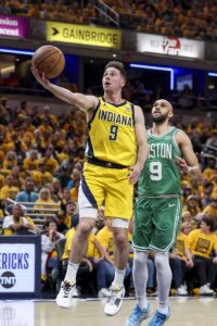 Pacers, T.J. McConnell Agree To Four-Year Extension